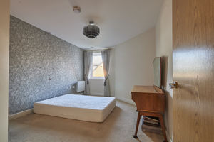 Bedroom- click for photo gallery